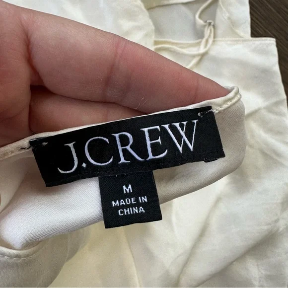 J. Crew Women's Washable 100% Silk Camisole Tank Top Medium Cream V-Neck Office - Picture 3 of 6